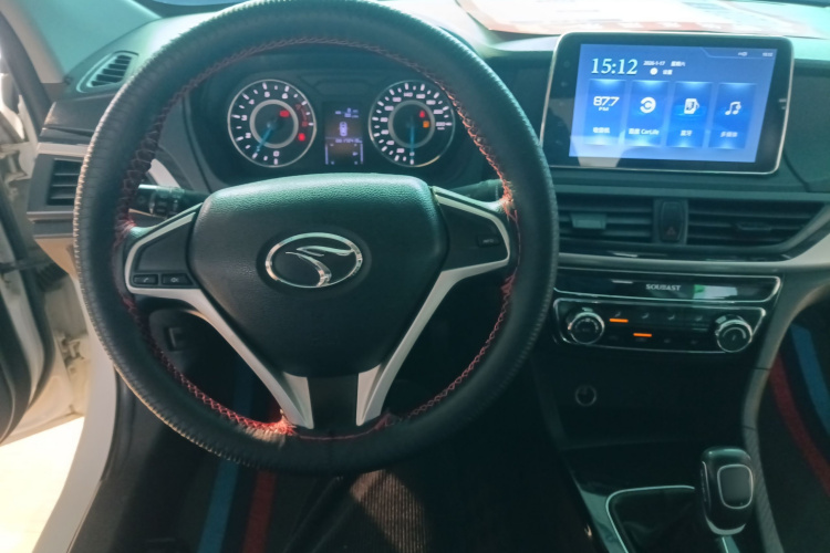 Soueast A5 Wing Dance 2018 car image #12