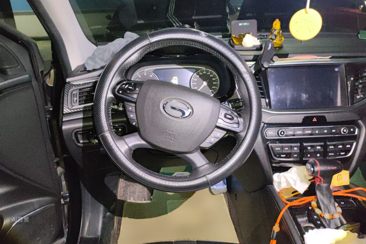 GAC Trumpchi GS7 2019 car image #12