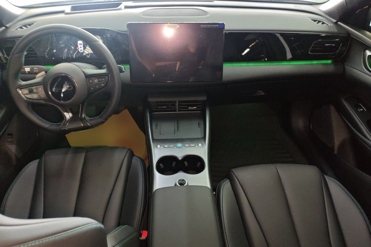 BYD Seal 06 New Energy 2025 car image #12