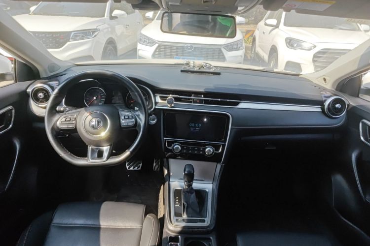 MG 6 2018 car image #12