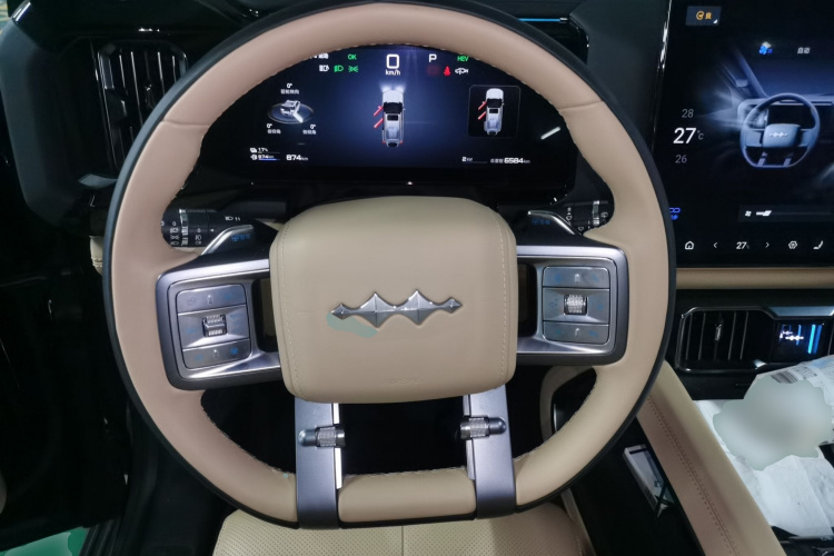 FangChengBao Leopard 8 2025 car image #12