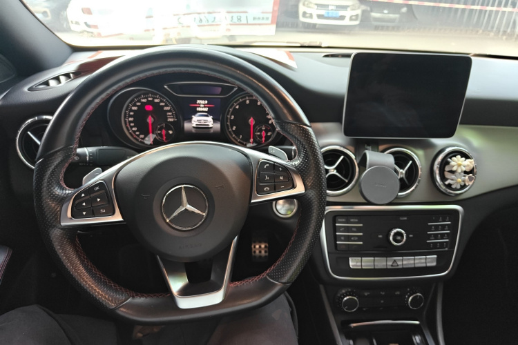 Mercedes-Benz CLA Class (Imported) 2018 #12 Mercedes-Benz CLA Class (Imported) 2018 immagine di auto #12