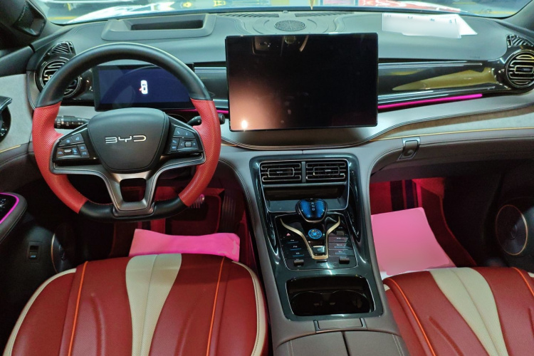 BYD Frigate 07 2023 #12 BYD Frigate 07 2023 car image #12