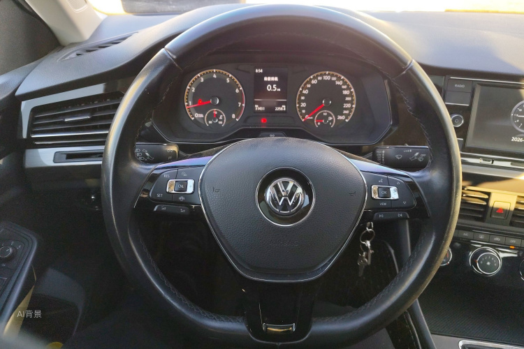 Volkswagen Bora 2019 car image #12