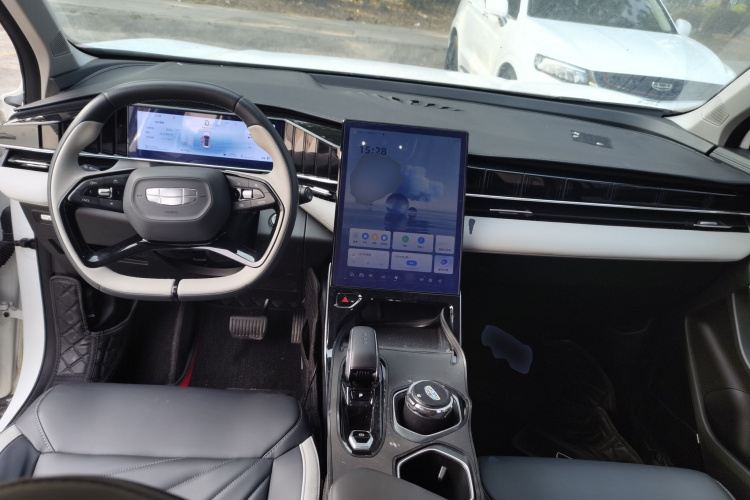 GEELY Boyue L 2023 #12 GEELY Boyue L 2023 car image #12