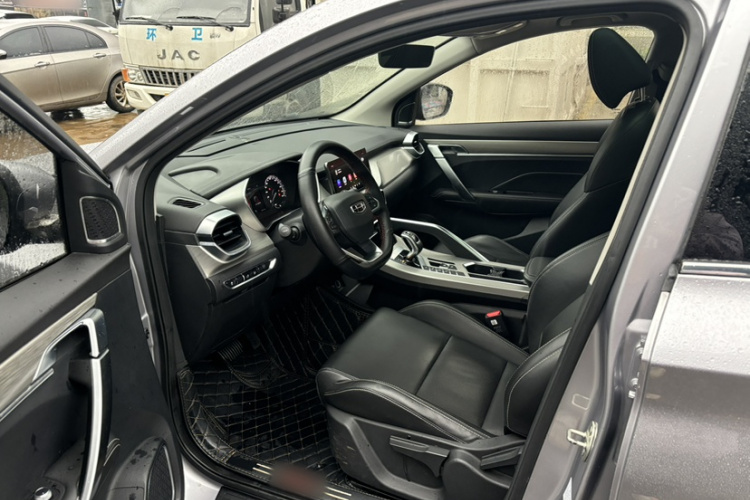 GEELY Coolray 2019 car image #12