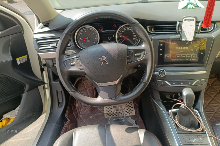 Peugeot 408 2018 car image #12