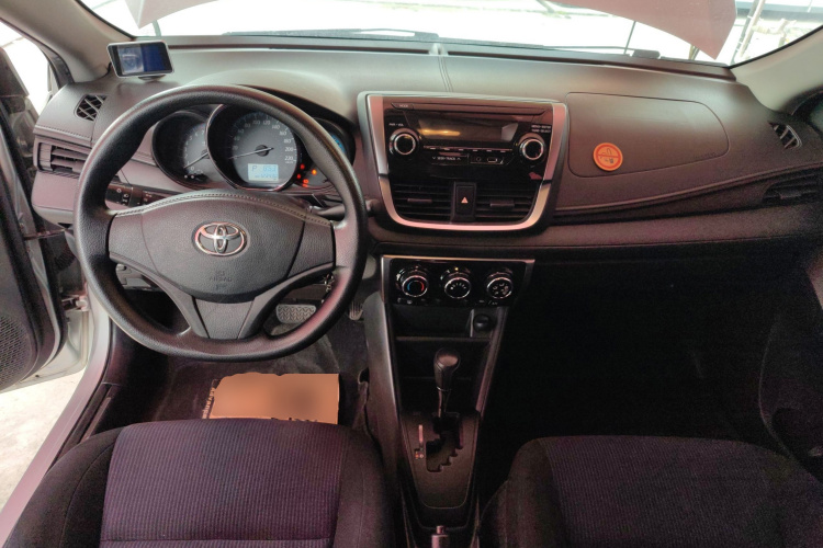 Toyota Yaris L Zhixiang 2018 صورة سيارة #12