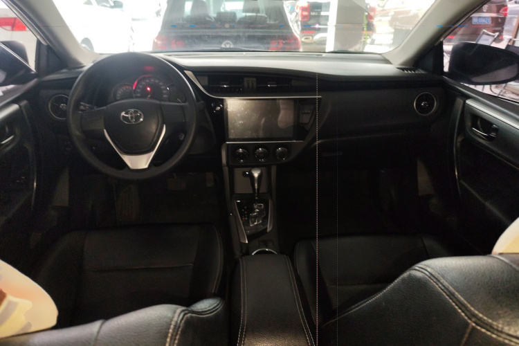 丰田 卡罗拉 2018 汽车图片 #12