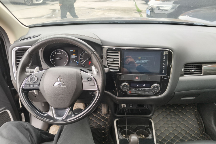 劳斯莱斯 欧蓝德 2020 #12 劳斯莱斯 欧蓝德 2020 汽车图片 #12