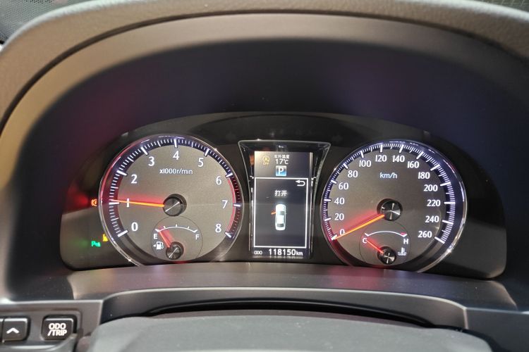 丰田 皇冠 2018 汽车图片 #12