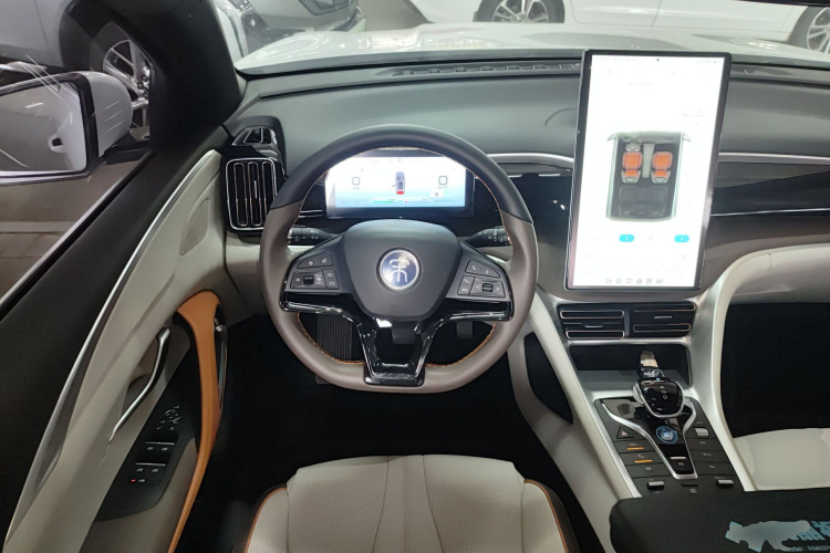 BYD Song Pro New Energy 2023 #12 BYD Song Pro New Energy 2023 car image #12