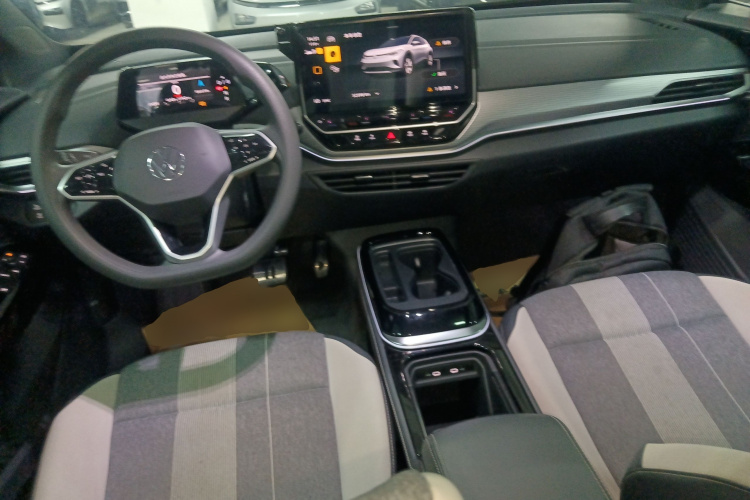 Volkswagen ID.4 Crozz 2024 car image #12