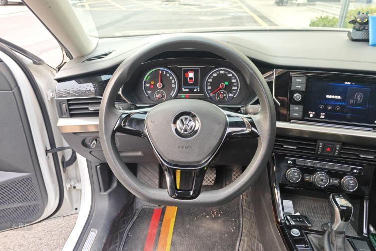 Volkswagen Passat New Energy 2020 #12 Volkswagen Passat New Energy 2020 صورة سيارة #12