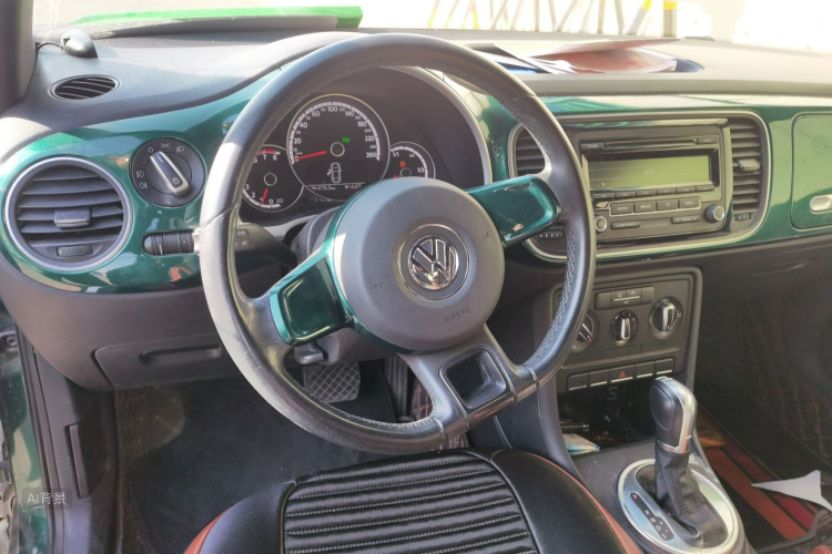 Volkswagen Beetle 2015 immagine di auto #12