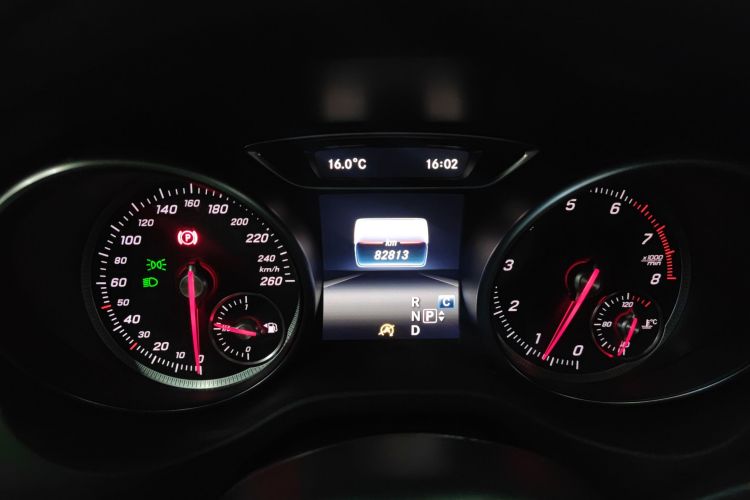 Mercedes-Benz CLA Class (Imported) 2017 #12 Mercedes-Benz CLA Class (Imported) 2017 car image #12