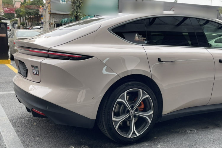 蔚来 蔚来ET5 2023 汽车图片 #12