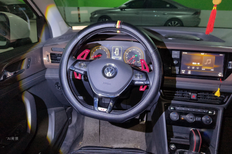Volkswagen Tharu 2019 car image #12