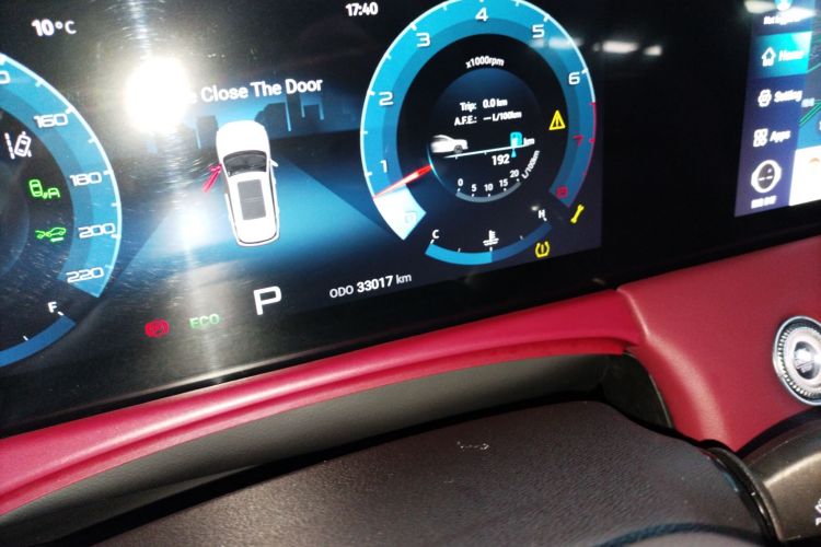 Jetour X70 PLUS 2023 car image #12