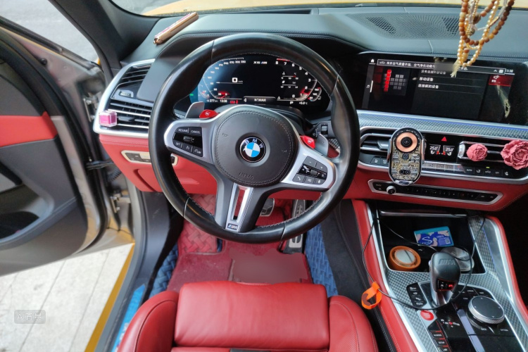 BMW X6 M 2021 car image #12