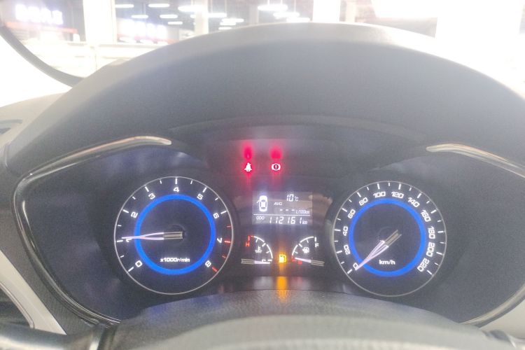 Changan Alsvin V7 2015 #12 Changan Alsvin V7 2015 car image #12