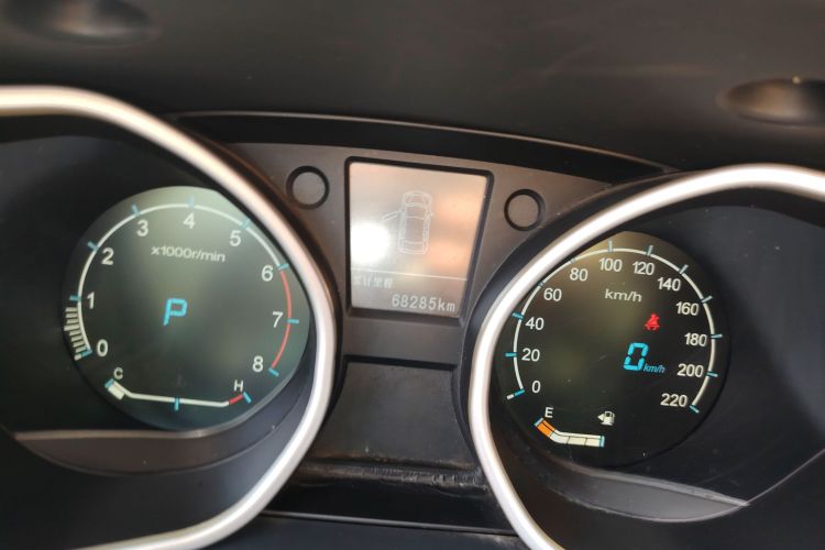 GEELY GX7 2016 #12 GEELY GX7 2016 car image #12