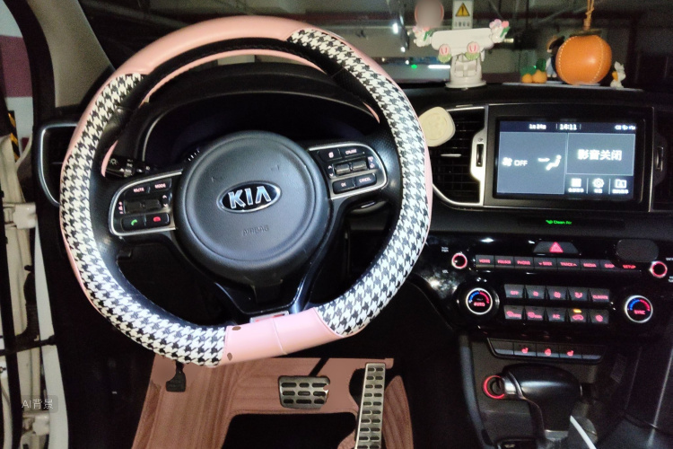 Kia KX5 2016 صورة سيارة #12