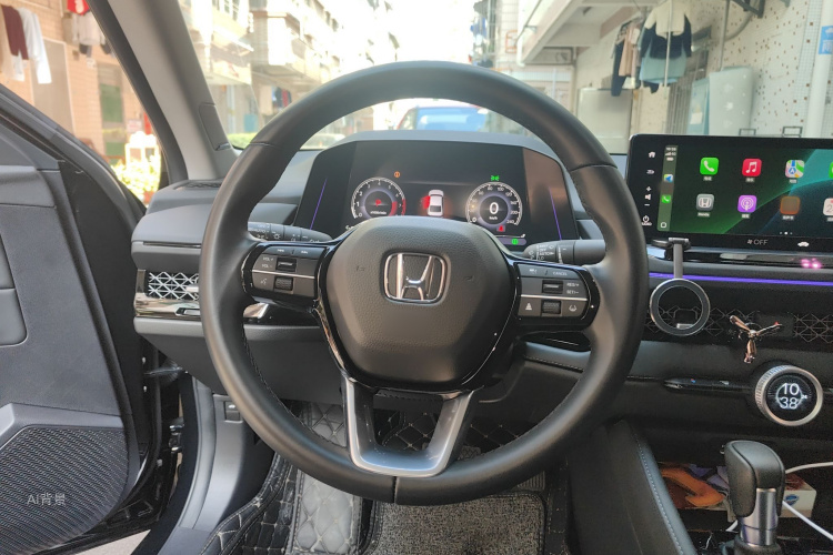 Honda Accord 2025 car image #12