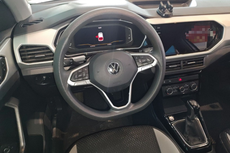 Volkswagen Tacqua 2023 car image #12