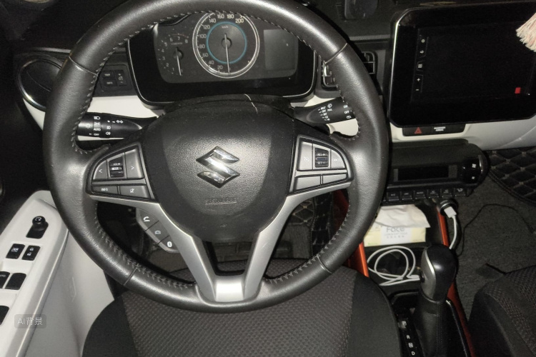 Suzuki Ignis 2018 صورة سيارة #12