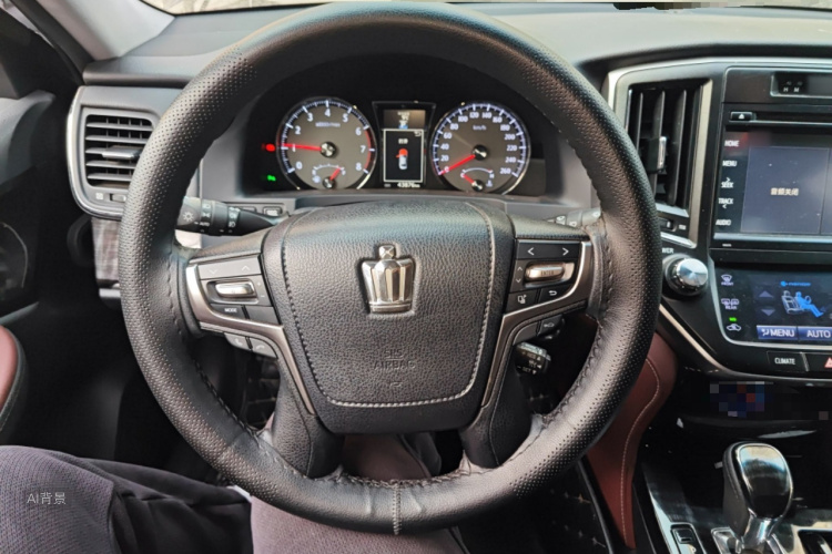 丰田 皇冠 2017 汽车图片 #12