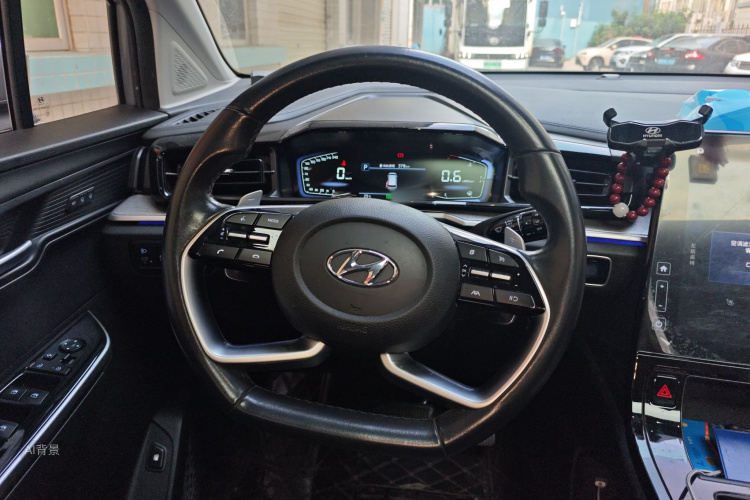 Hyundai Custo 2021 #12 Hyundai Custo 2021 car image #12