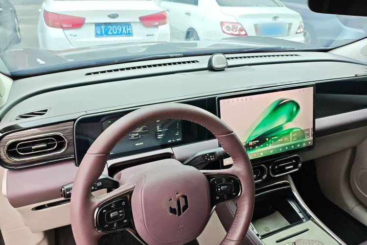 Leapmotor C11 2024 car image #12