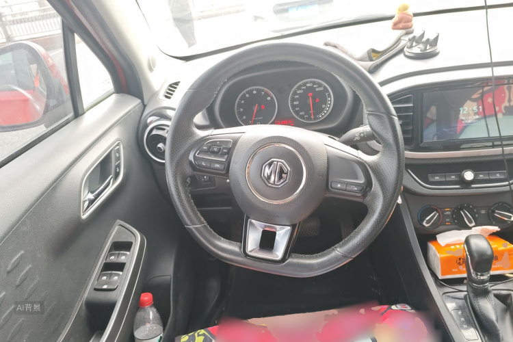 MG 3 2018 car image #12