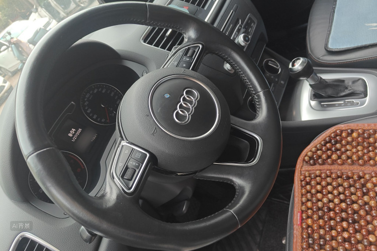 Audi Q3 2017 #12 Audi Q3 2017 car image #12
