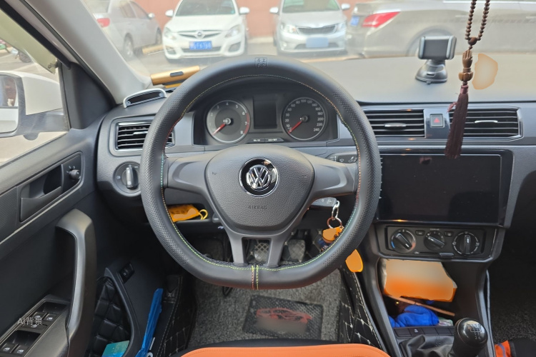 Santana 2019 #12 Santana 2019 car image #12