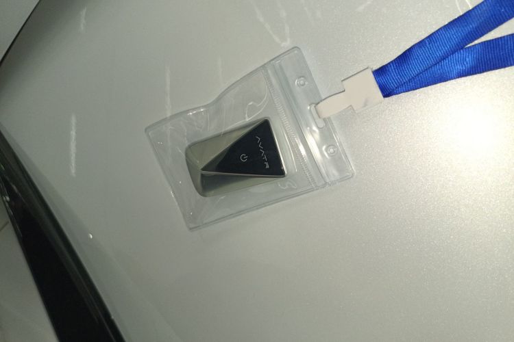 Avatr 07 2025 car image #12