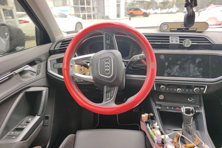 Audi Q3 Sportback 2020 car image #12