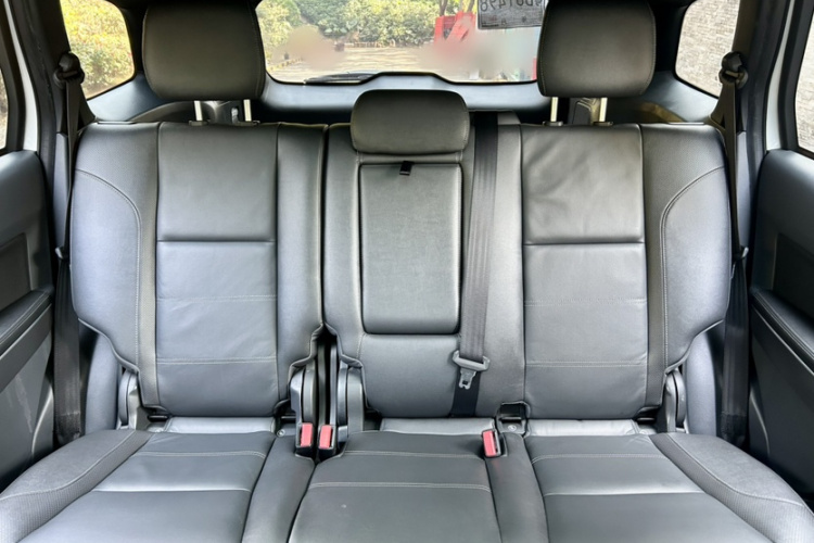 Ford Everest 2017 صورة سيارة #12