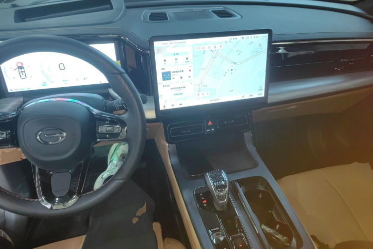 GAC Trumpchi ES9 2023 car image #12