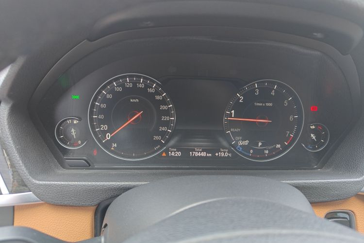 BMW 3 Series GT 2019 car image #12