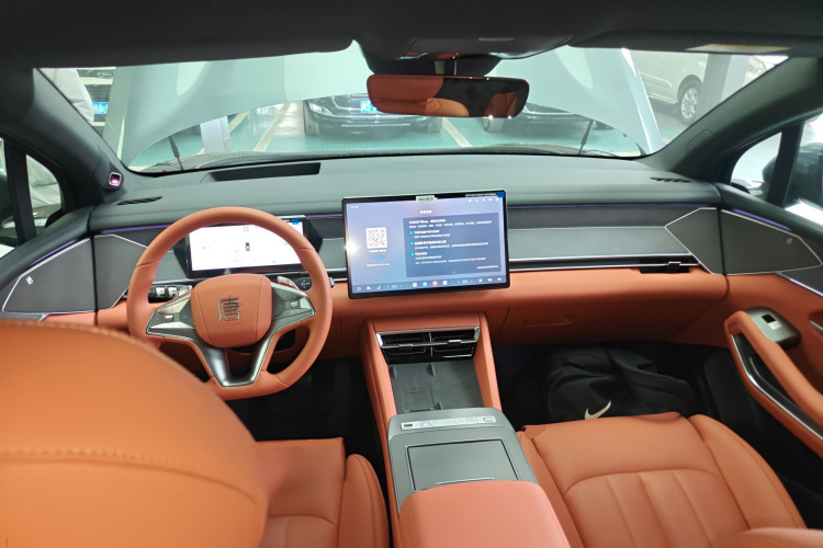 BYD Tang L 2025 car image #12