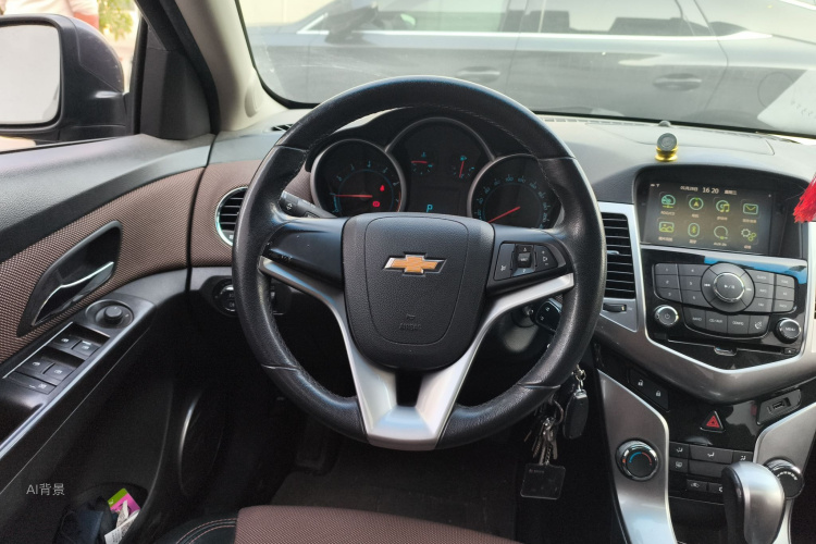 Chevrolet Cruze 2014 immagine di auto #12