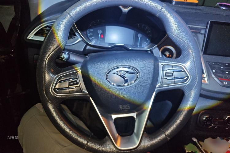 Soueast DX7 2017 #12 Soueast DX7 2017 car image #12