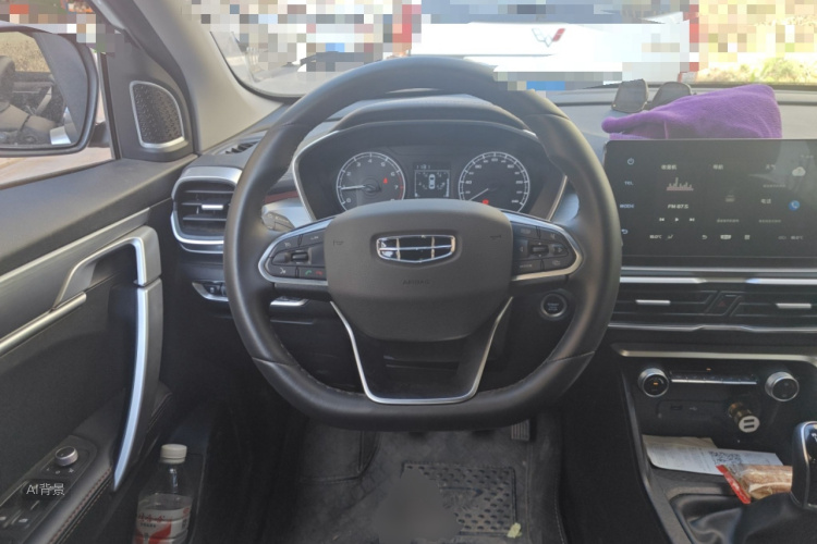 GEELY Coolray 2022 car image #12