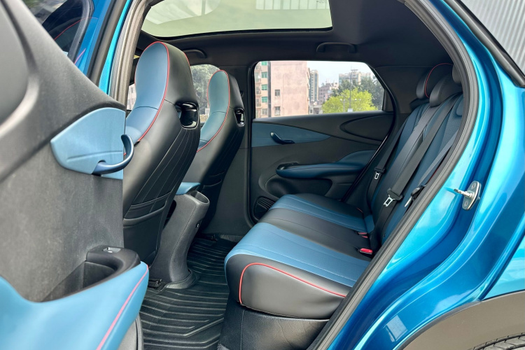 BYD Dolphin 2022 car image #12