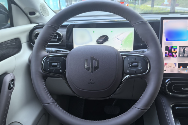 Leapmotor C11 2024 car image #12