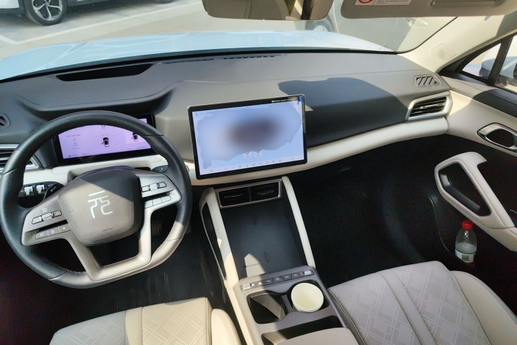 BYD YuanUP 2025 car image #12