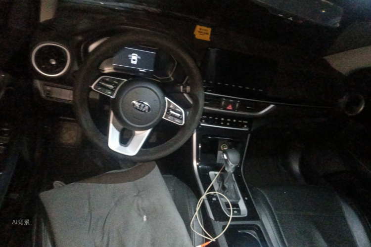 Kia K3 2020 car image #12