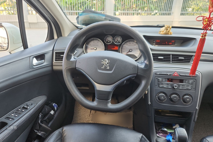 标致 标致308 2015 汽车图片 #12